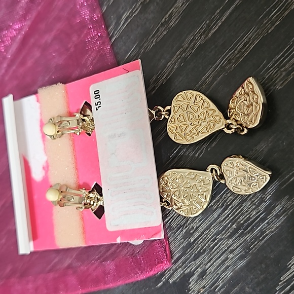 Betsey Johnson Clip Heart Earrings - Picture 2 of 3